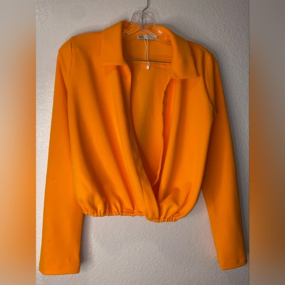 Zara Tops - Zara Longsleeve Plunge Neckline Crop Top in Orange